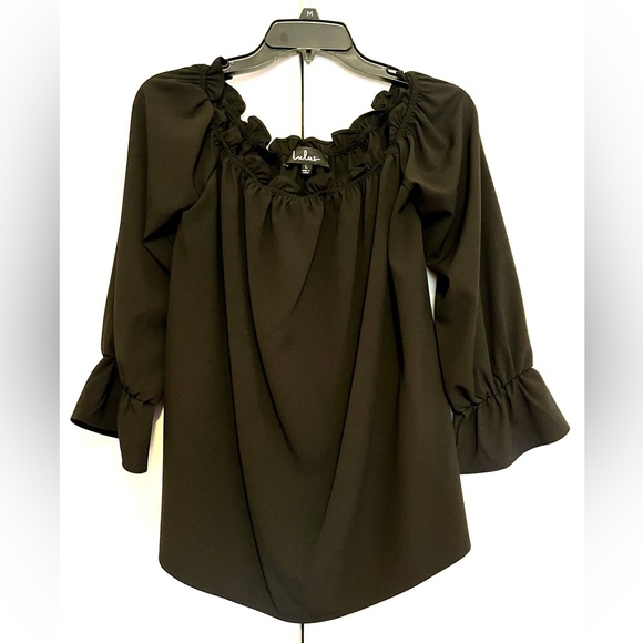Lulu's Elegant Black Ruffle Top - Picture 1 of 4